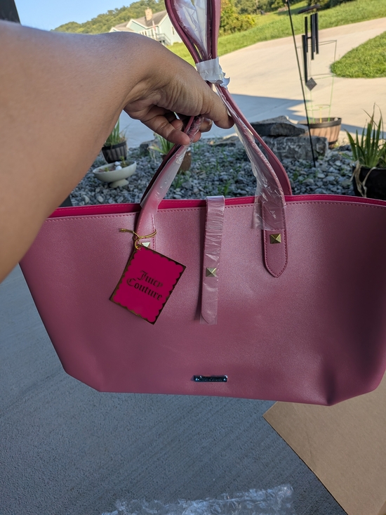 Juicy Couture Handbags - Juicy Couture HWP Large Tote Bag